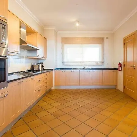 Apartmán T2 Terraco Privativo Vista Mar Del Rey A1 Amoreira (Leiria)