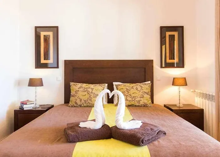 T2 Sea View, Pool, Golf, Private Terrace, Praia Del Rey, Obidos A1 Amoreira (Leiria)