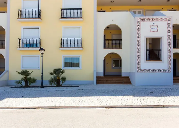 T2 Sea View, Pool, Golf, Private Terrace, Praia Del Rey, Obidos A1 Apartment